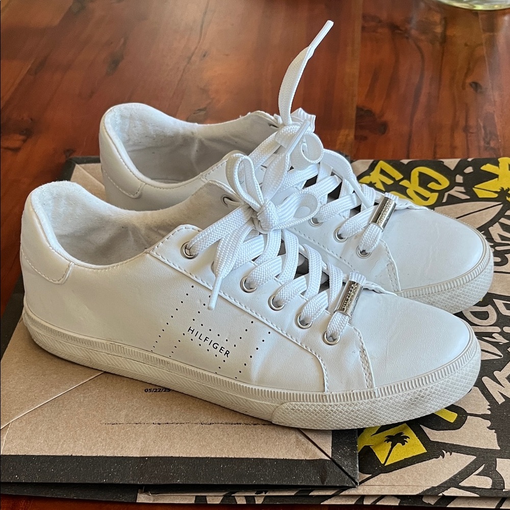 Tommy Hilfiger Classic White Sneakers